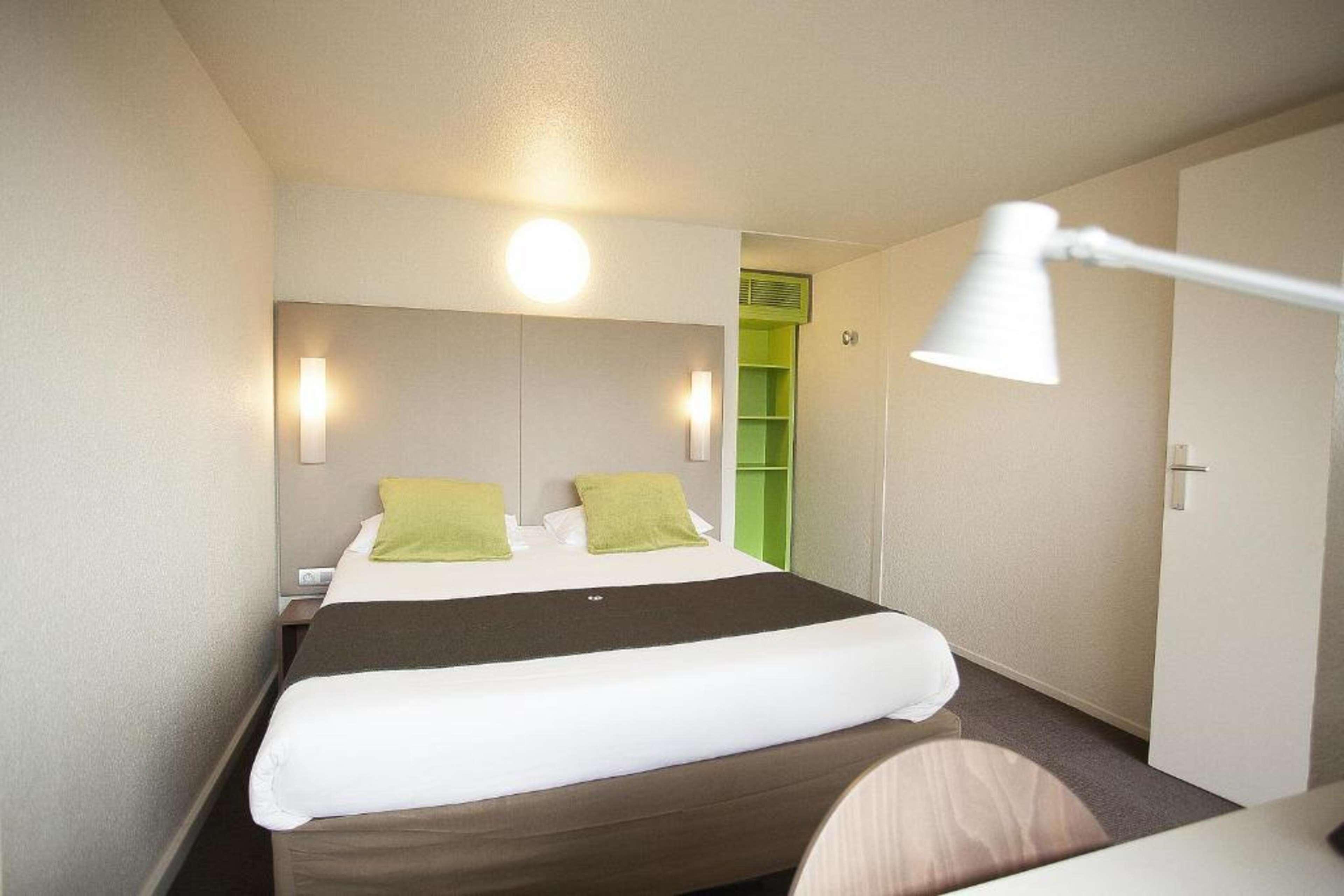 Campanile Melun Sud - Dammarie Les Lys Hotel Eksteriør billede